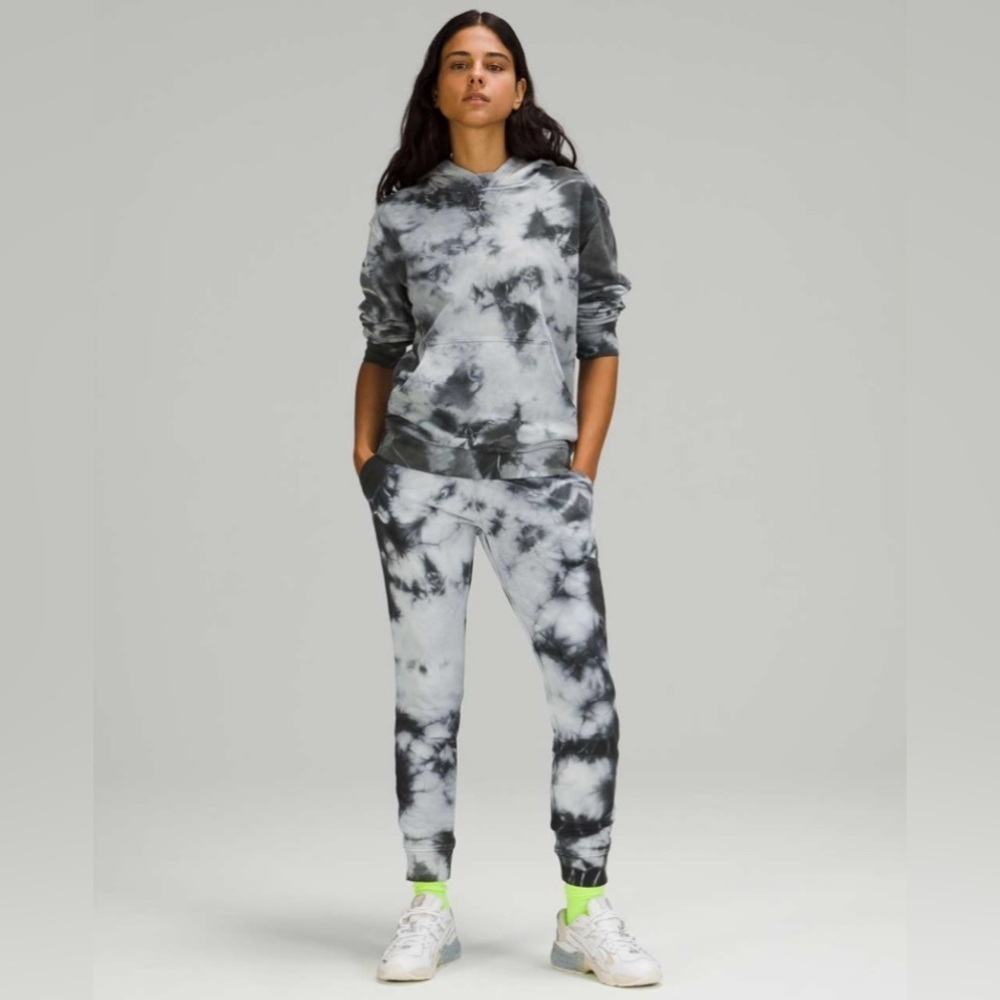 Lululemon Warm Down Jogger *Earth Dye in Earth Dye Stone - Picture 6 of 9